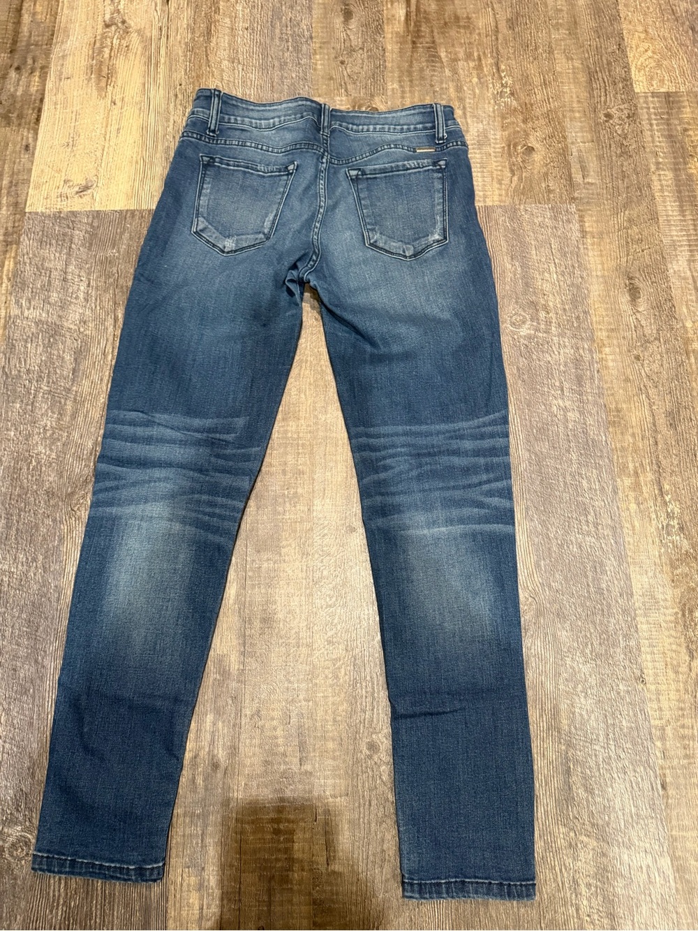 KanCan Women's Straight Leg Jeans - Medium Blue Wash